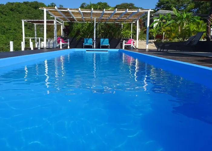 La Colina Pura Vista 3* Playa Bejuco (Guanacaste)