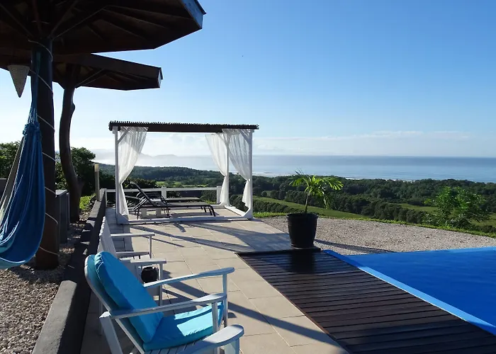 La Colina Pura Vista 3* Playa Bejuco (Guanacaste)