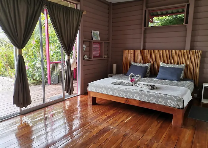 Bed & Breakfast La Colina Pura Vista 3*