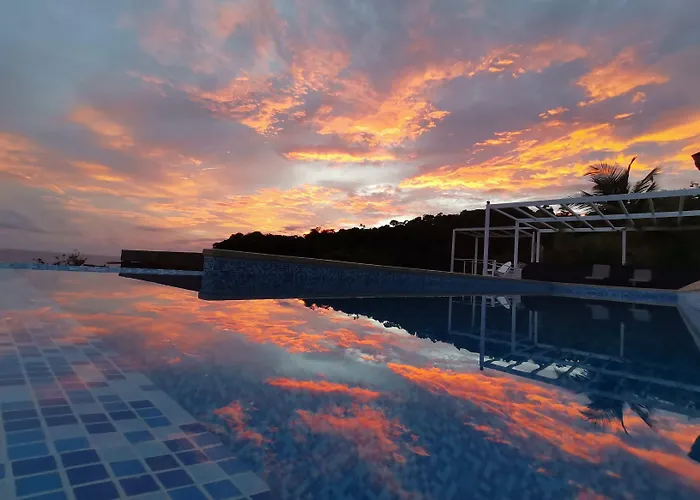 La Colina Pura Vista Bed & Breakfast