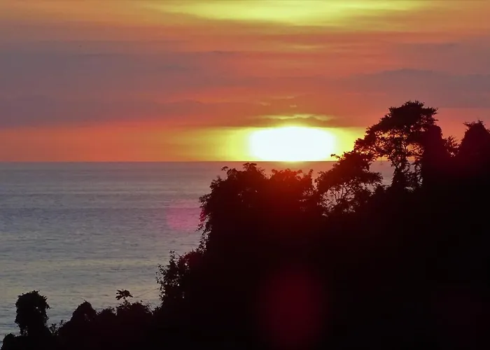 La Colina Pura Vista Bed & Breakfast Playa Bejuco (Guanacaste)