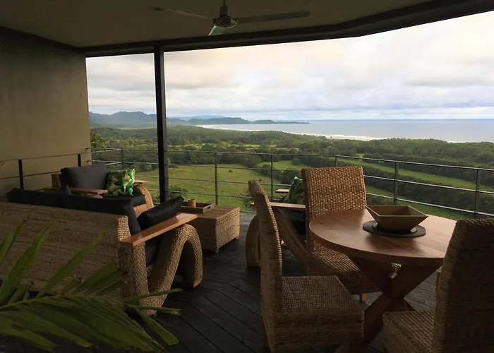 La Colina Pura Vista Playa Bejuco (Guanacaste)