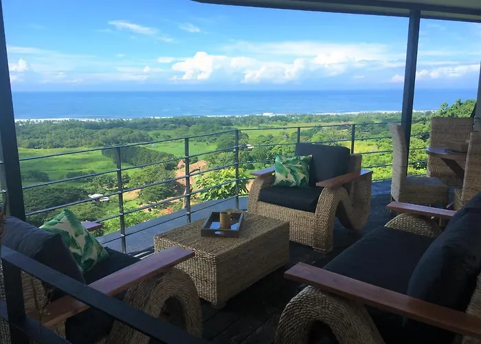 La Colina Pura Vista Bed & Breakfast Playa Bejuco (Guanacaste)